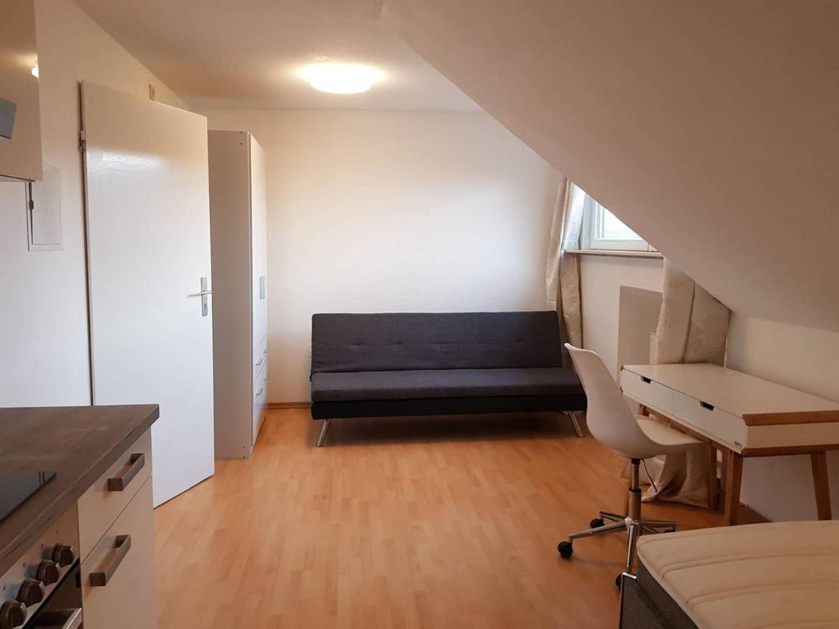 Sonniges Dach-Ferienzimmer Lindau  Bagian luar foto